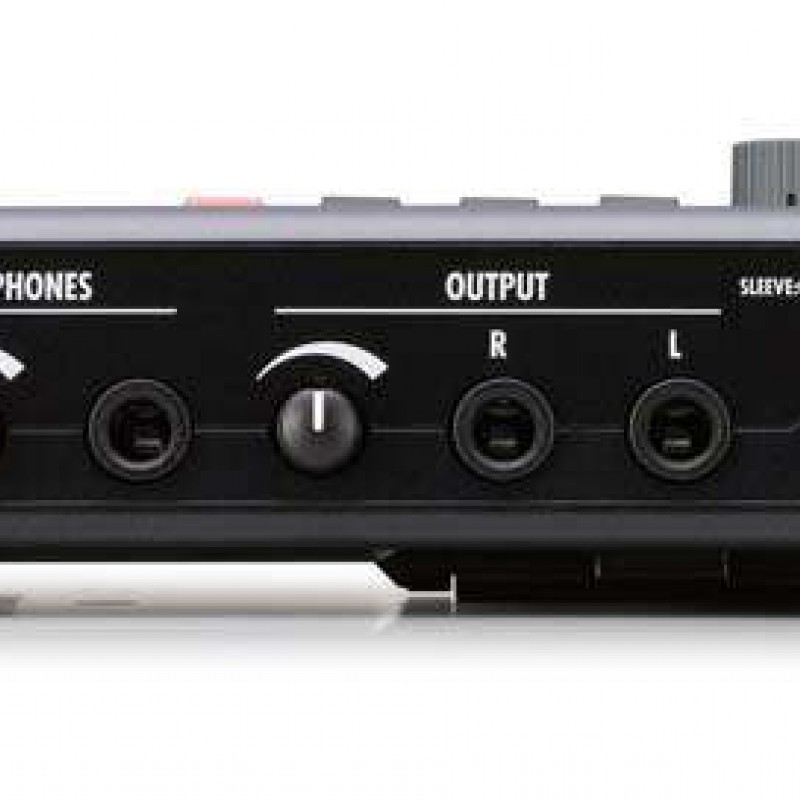 Zoom R8 recorder, interface and sampler Zoom F-100023