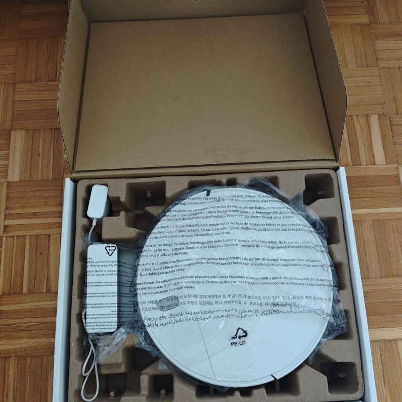 Xiaomi Mi Robot Vacuum-Mop Essential (Used)